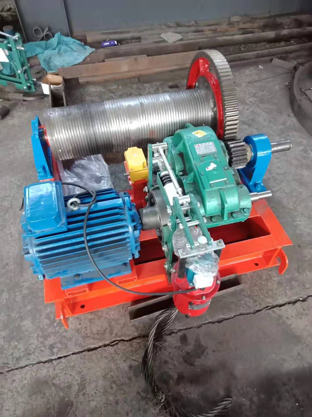 ��?y��)P(y��ng)ʽ���]�C(j��)